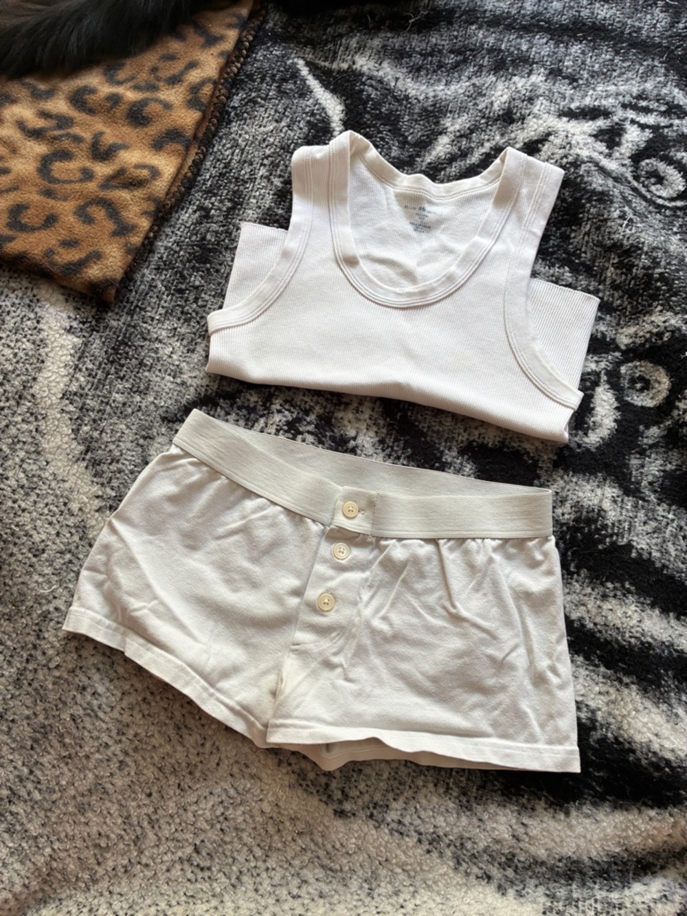 Brandy white pj set, one size. Best fits s/m.